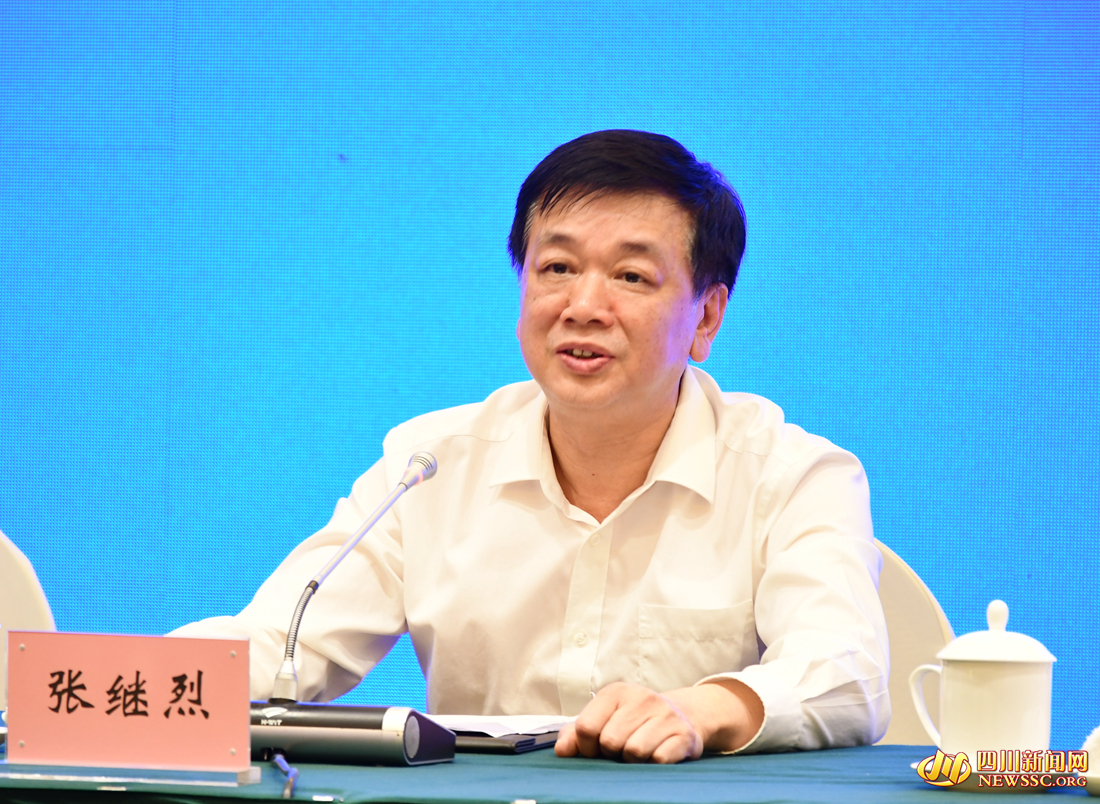 开云app入口副总经理、党组成员张继烈_副本.jpg